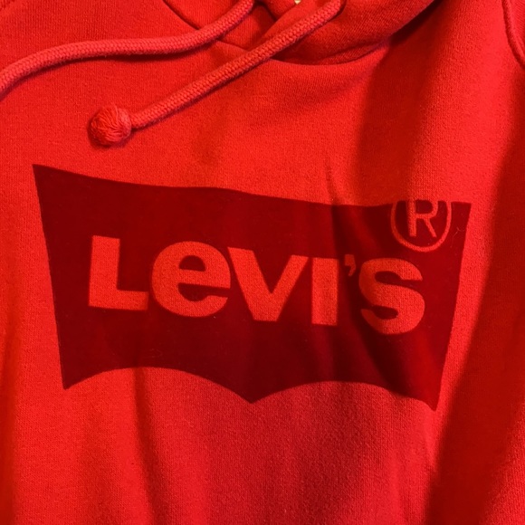 Levi’s Hoodie size small, red with shade like logo, good condition. - Picture 4 of 5